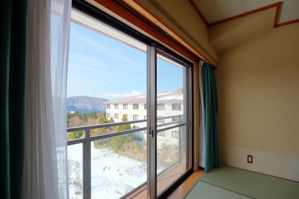 Hotel Green Plaza Хаконе Экстерьер фото